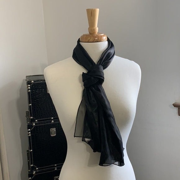 Unbranded.  Women's Black Striped Long Scarf - Picture 2 of 4